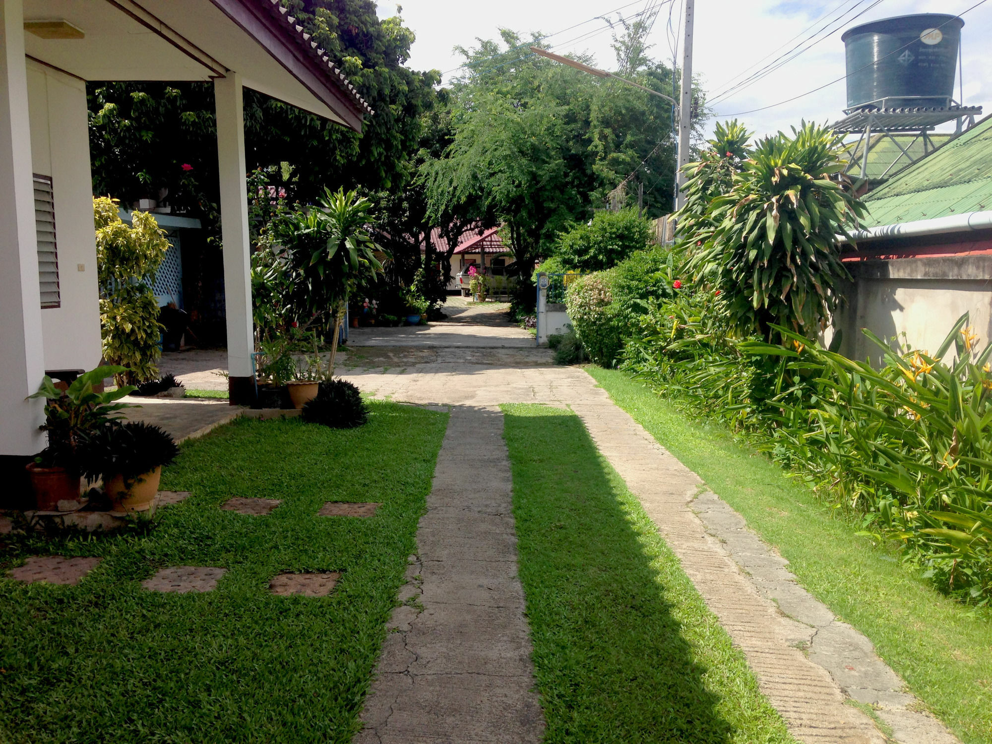 โรงแรมปายลิฟอเนีย ภายนอก รูปภาพ